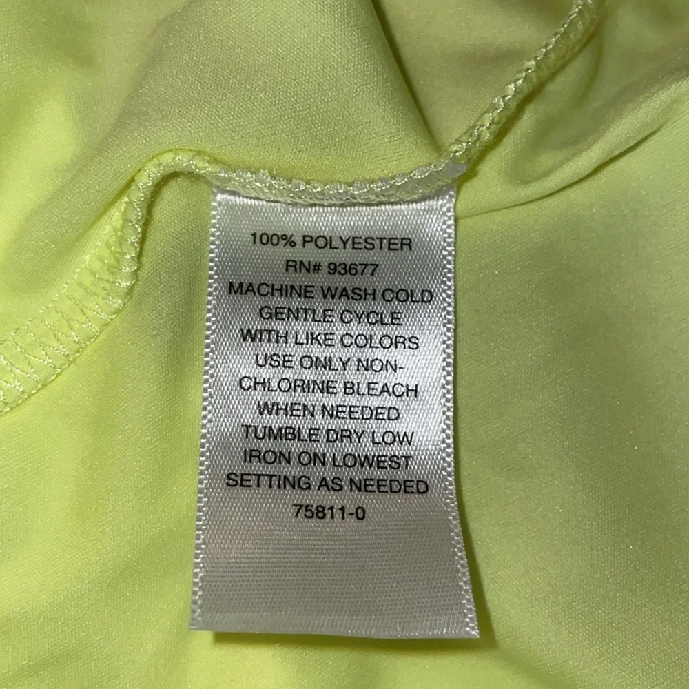 NWOT XERSION Women's Yellow Tank Top.  Size 2X. - Picture 4 of 4